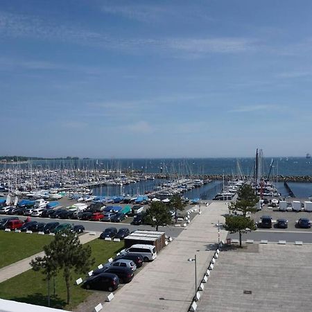 Panoramablick Und Den Strand Direkt Vor Der Tuer Apartment Kiel Exterior foto