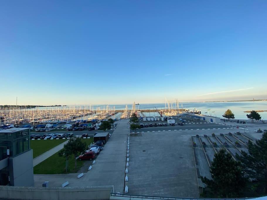 Panoramablick Und Den Strand Direkt Vor Der Tuer Apartment Kiel Exterior foto